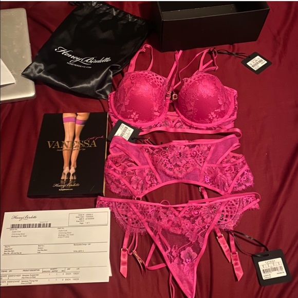 Honey Birdette 4pc set BNWT in box and bag - Picture 4 of 6
